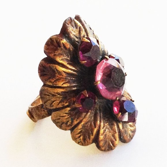 Vintage 20's Fancy Brass Ring - Picture 1 of 8